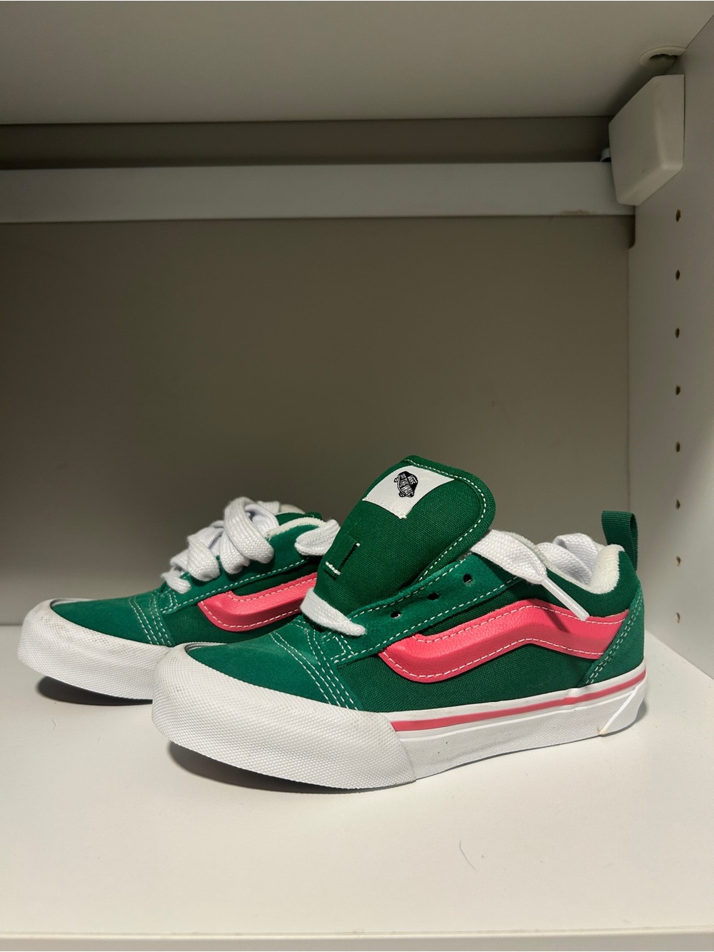 Vans Kids Green & Pink Sneakers – Size 1